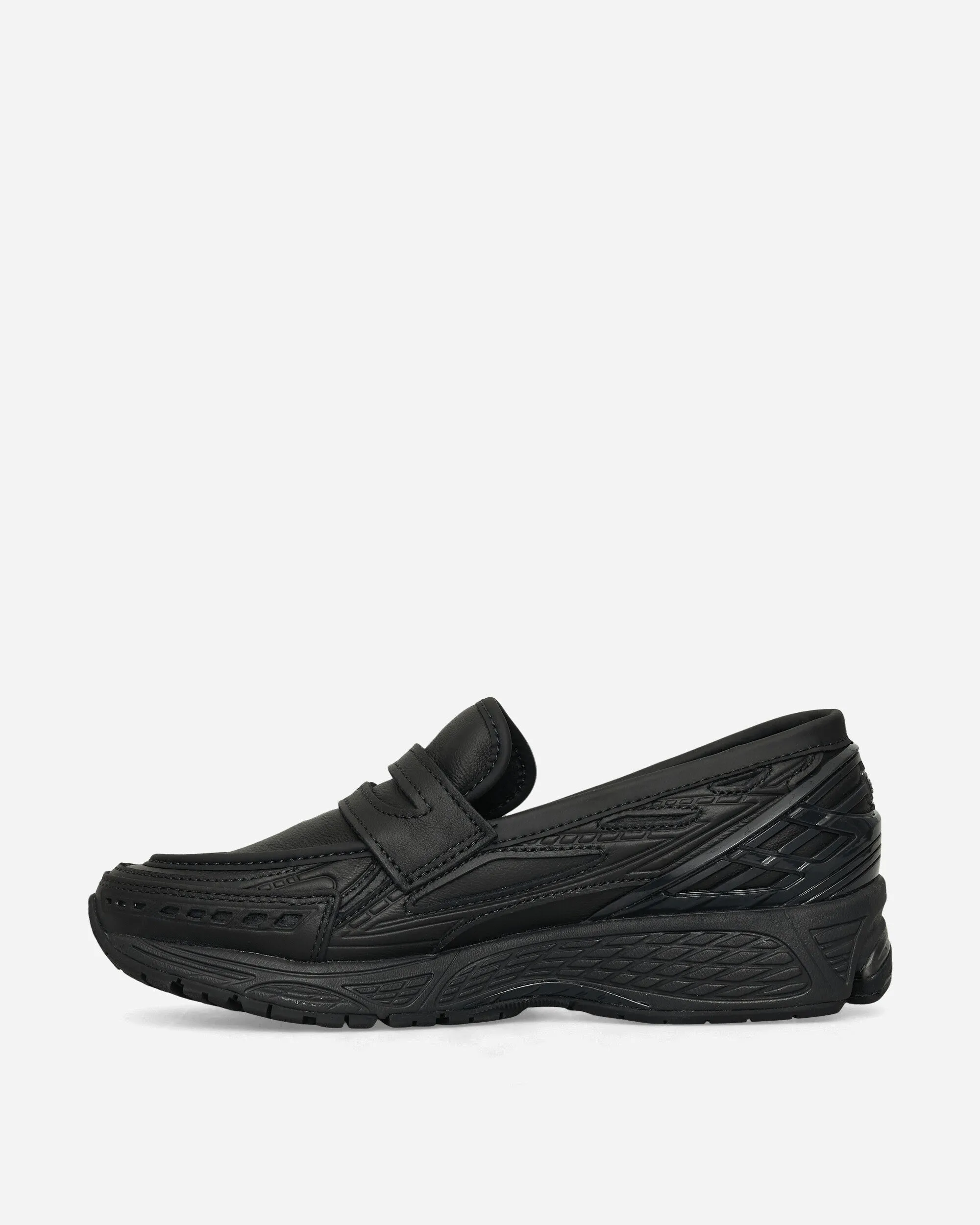 1906L Sneakers Black