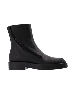 Ernest Ankle Boots in Black Leather