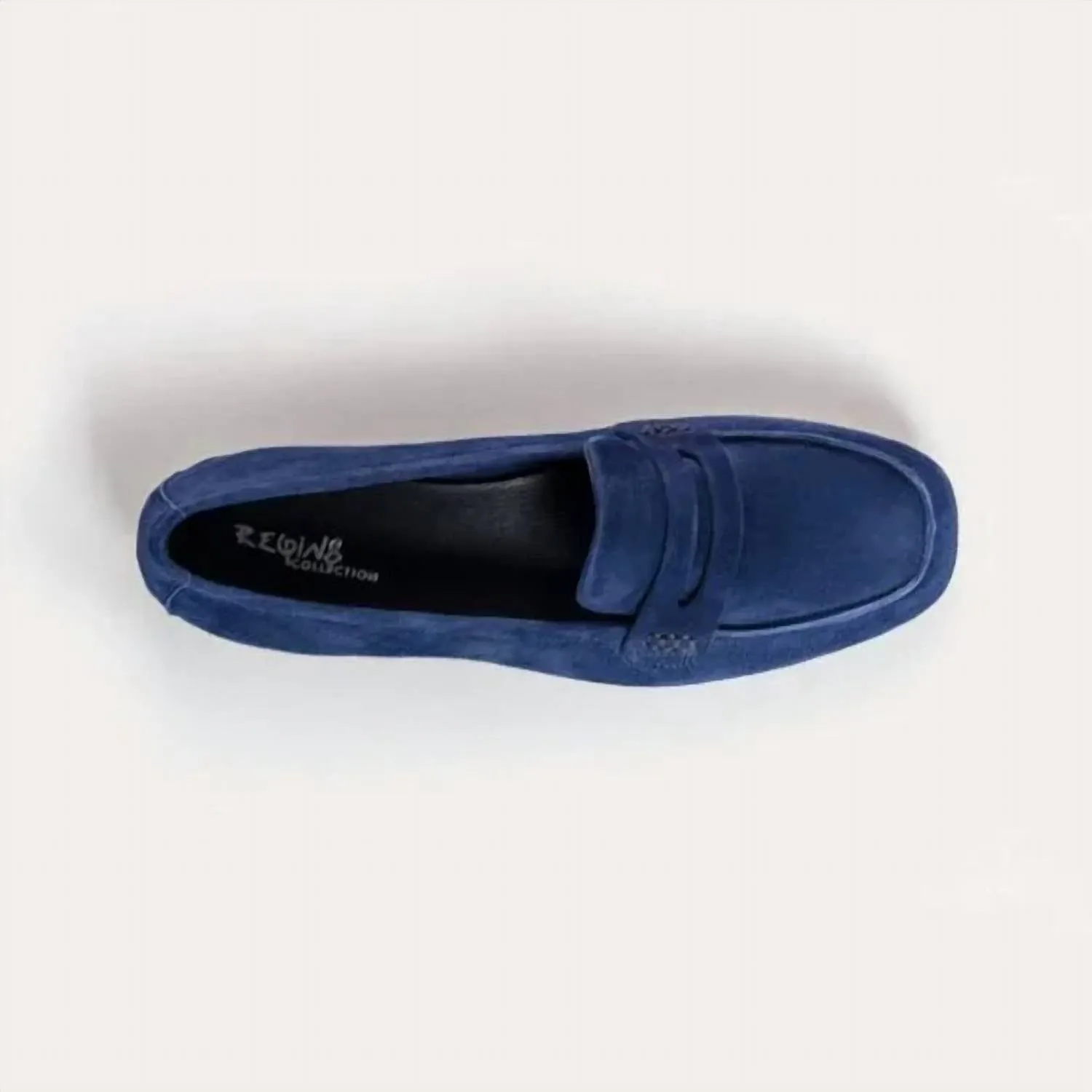 Hema Peau In Ocean