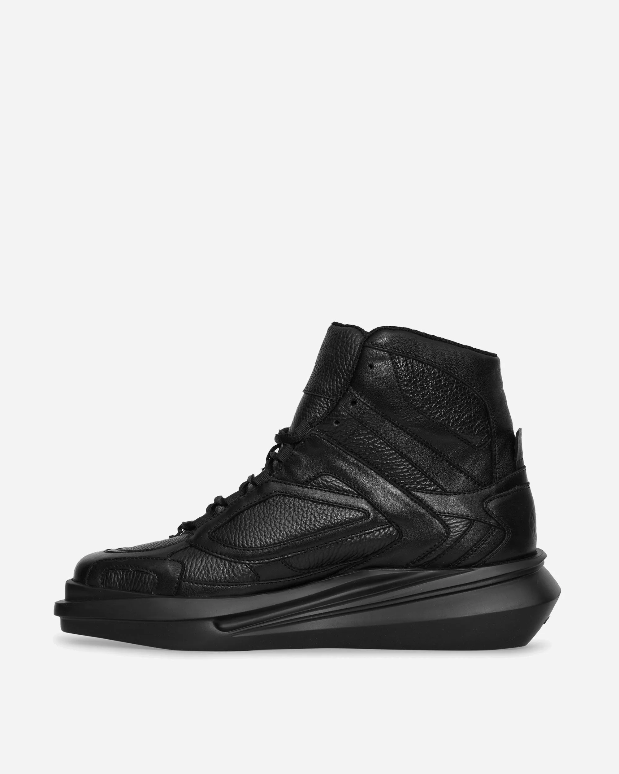 High Top Mono Hiking Sneakers Black