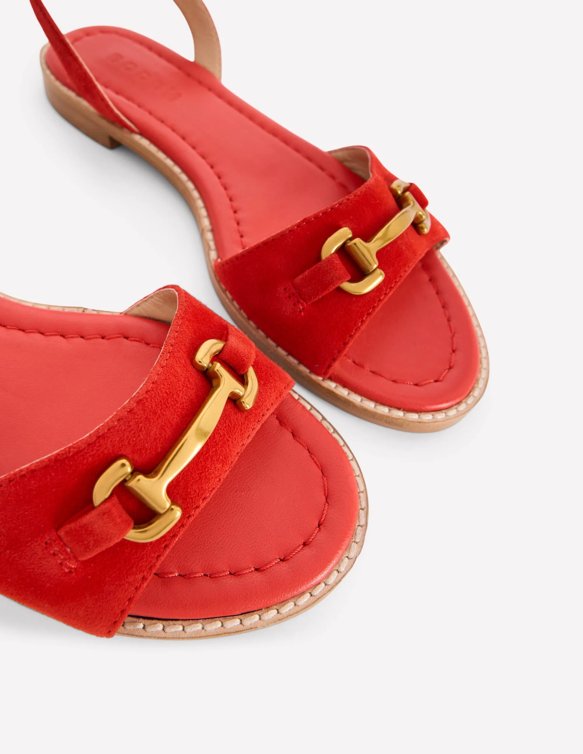 Iris Snaffle Flat Sandal-Post Box Red