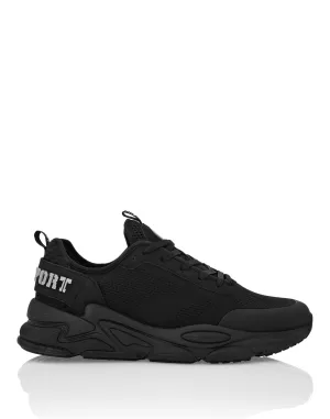 Lo-Top Sneakers