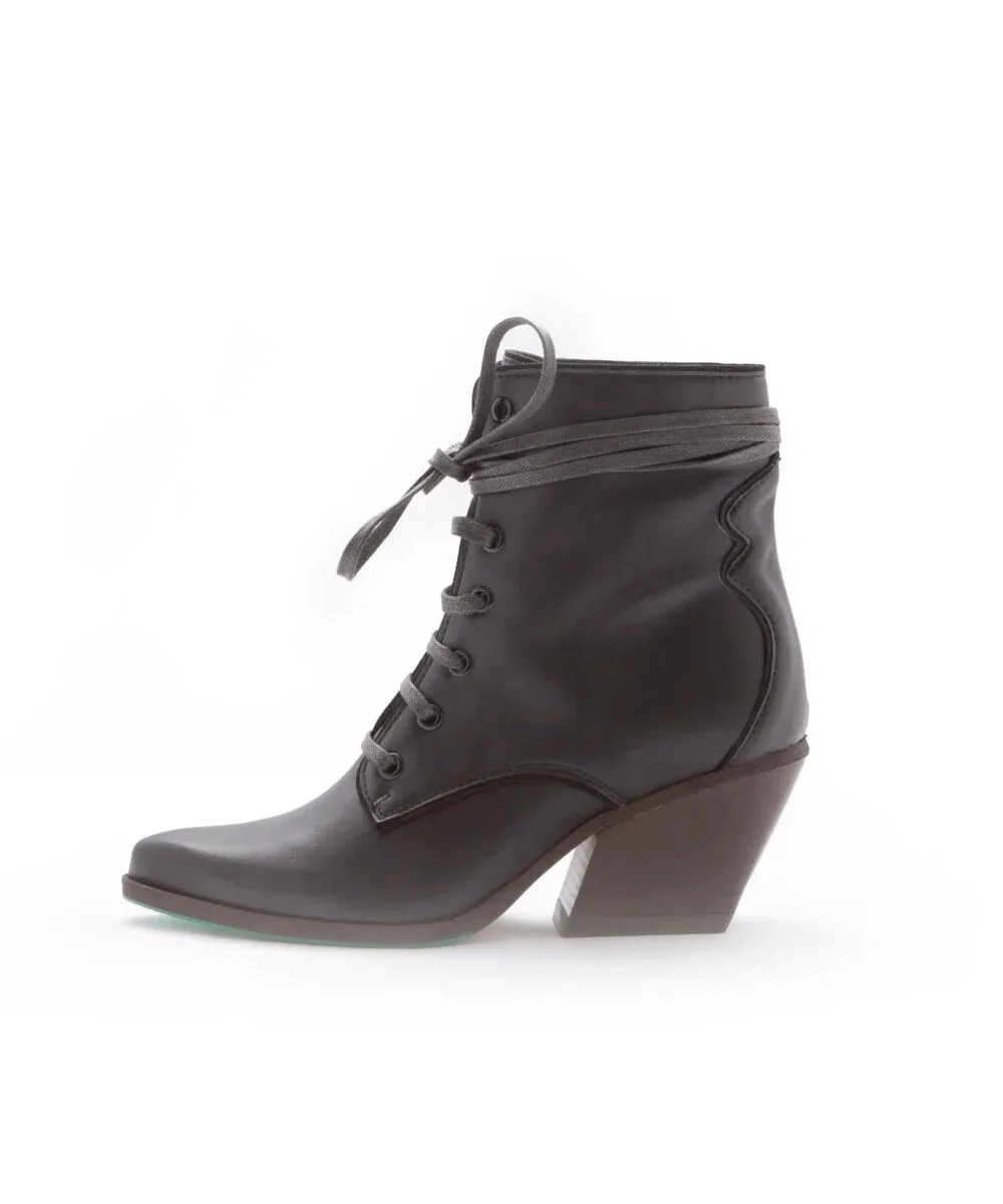 Lot AppleSkin Vegan Leather Cowboy Boots | Black