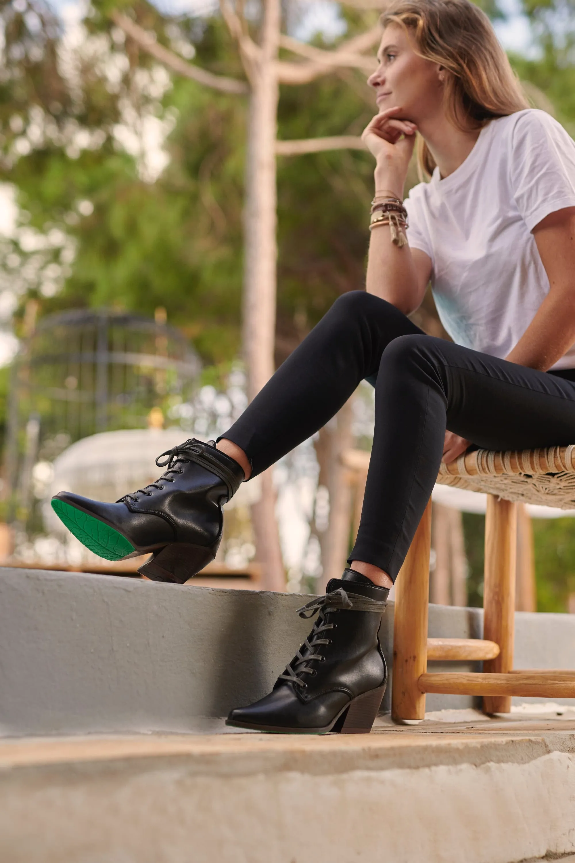 Lot AppleSkin Vegan Leather Cowboy Boots | Black