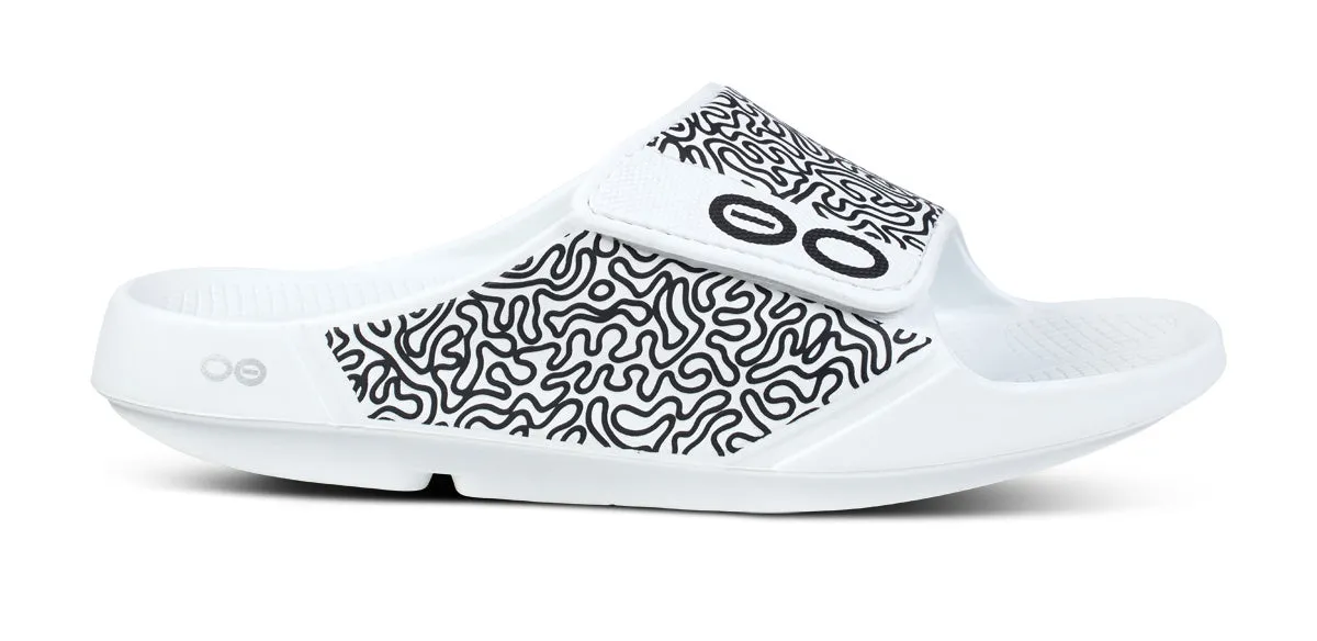 Men's OOahh Sport Flex Sandal - White Labyrinth (SALE)