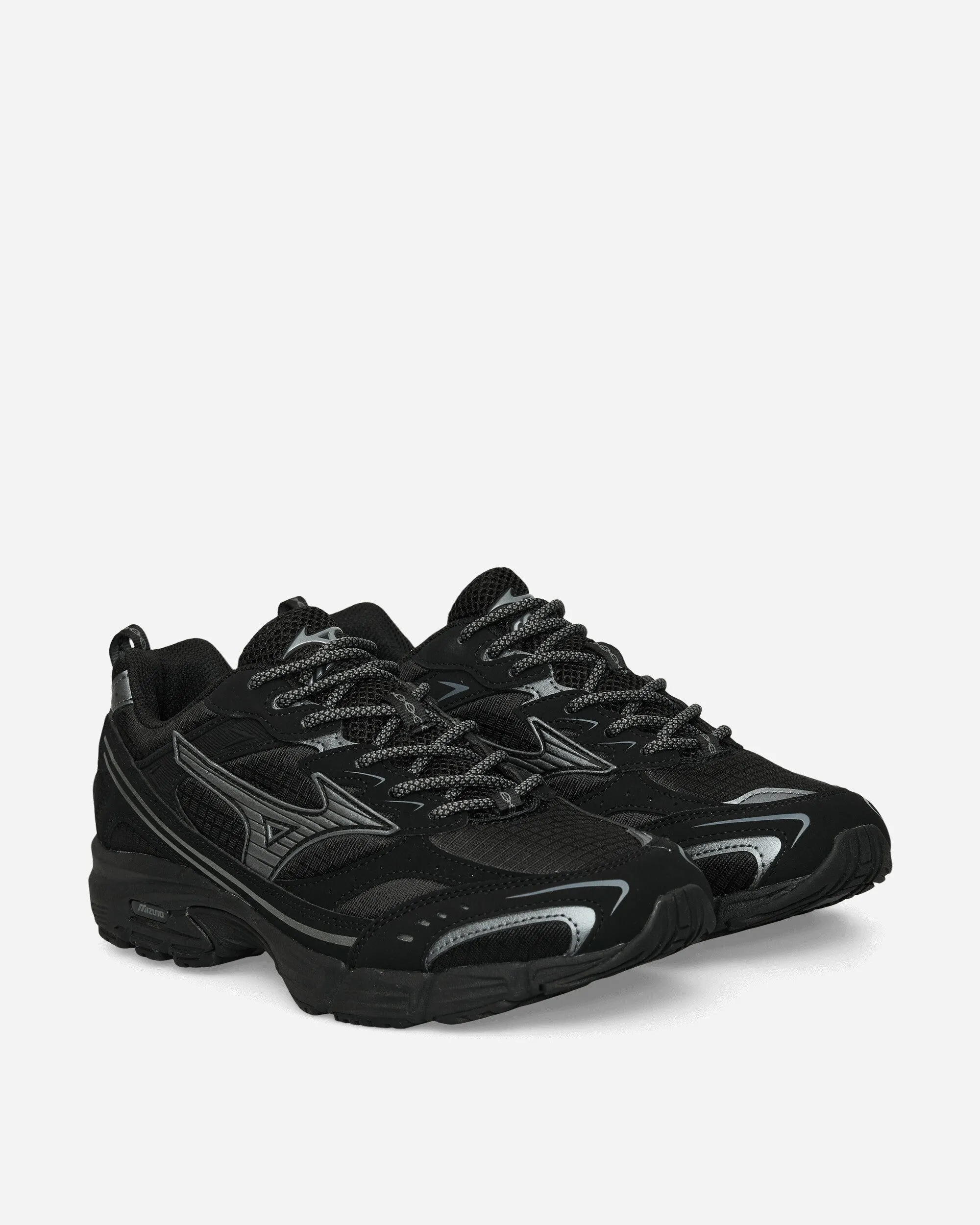 MXR Tech Sneakers Black / Metallic Gray