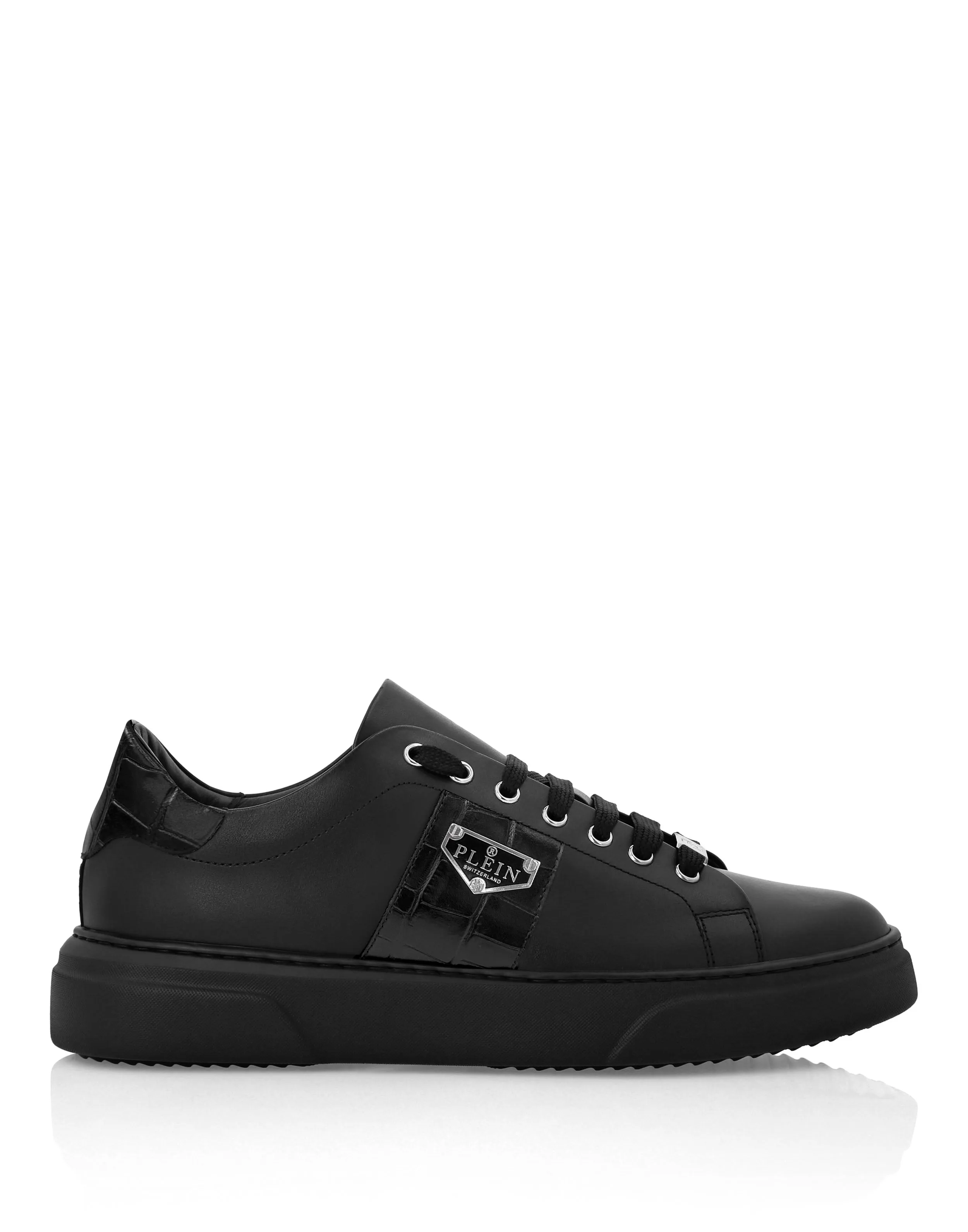 Nappa Leather Lo-Top Sneakers Triangle Plein
