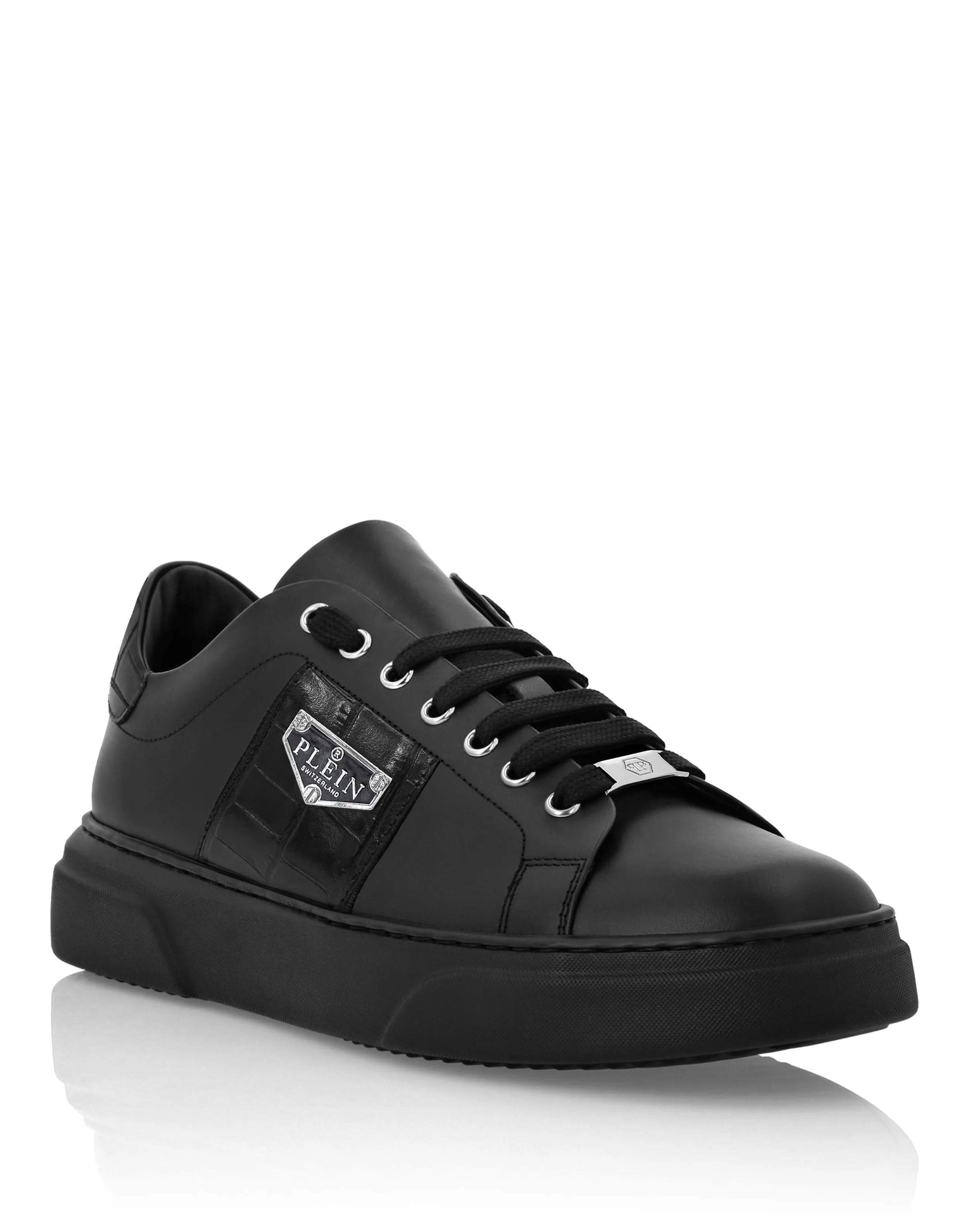 Nappa Leather Lo-Top Sneakers Triangle Plein