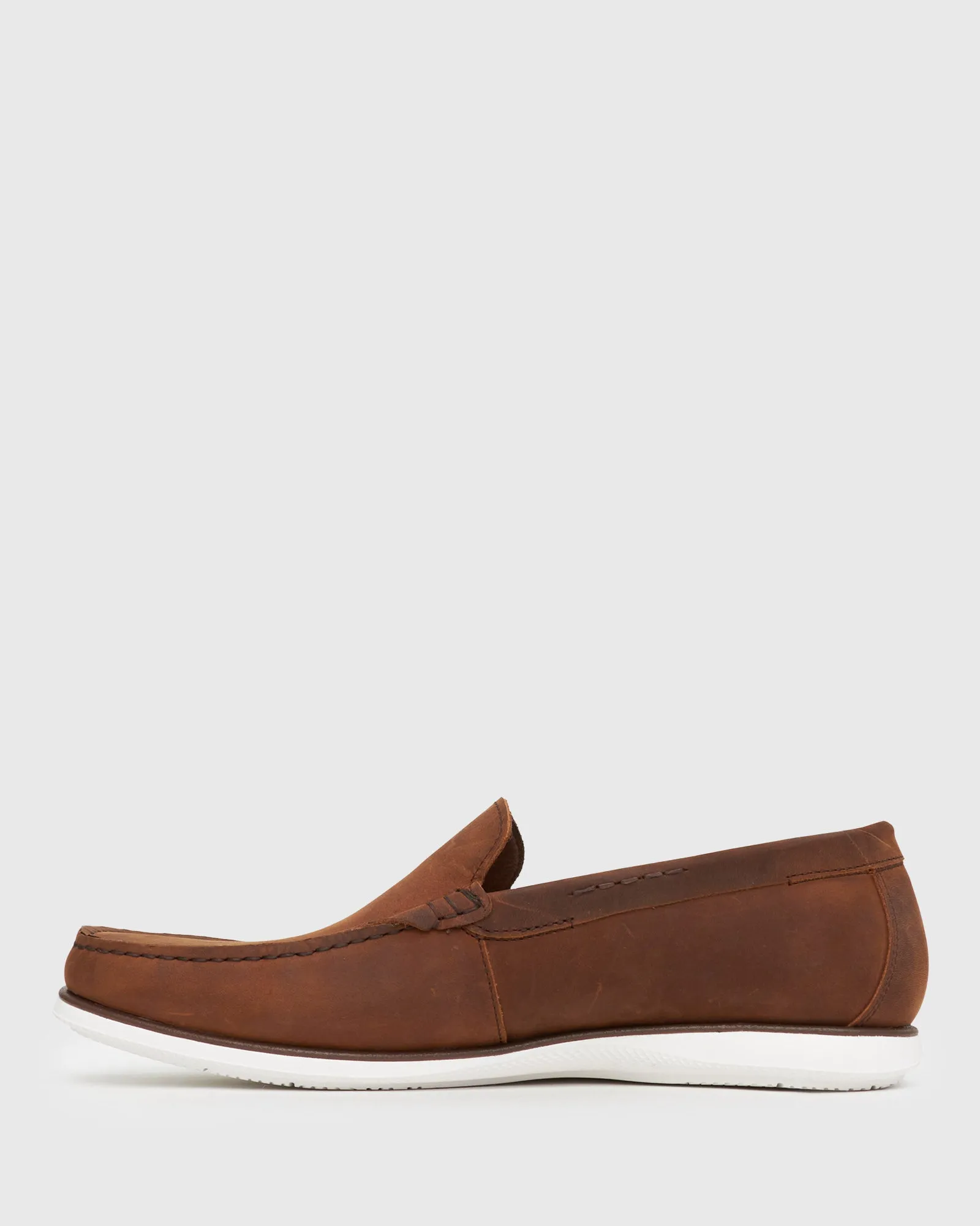 NICOLAS Plain Toe Leather Loafers