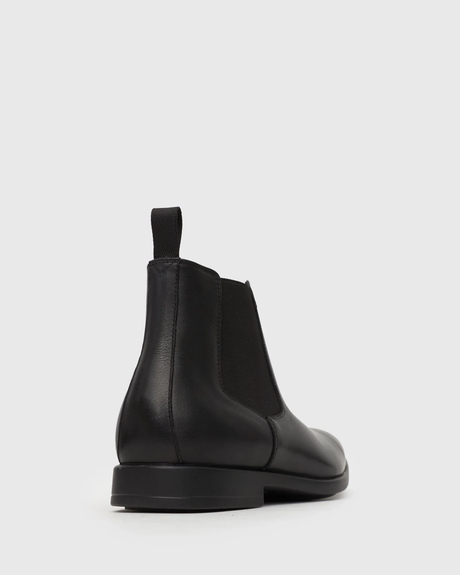 OTIS Leather Gusset Chelsea Boots