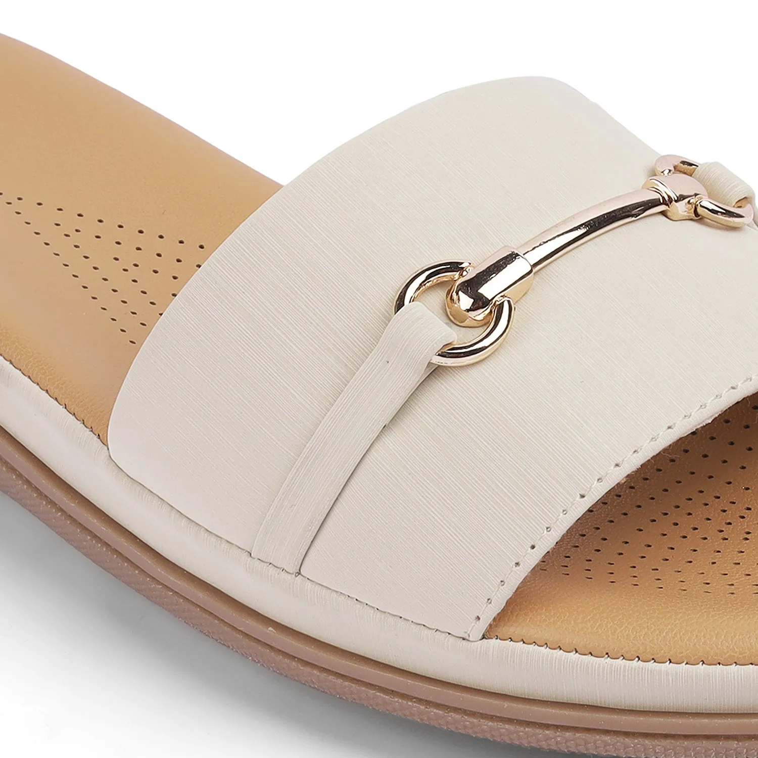 Tresmode Chic Cream Women's Casual Flats