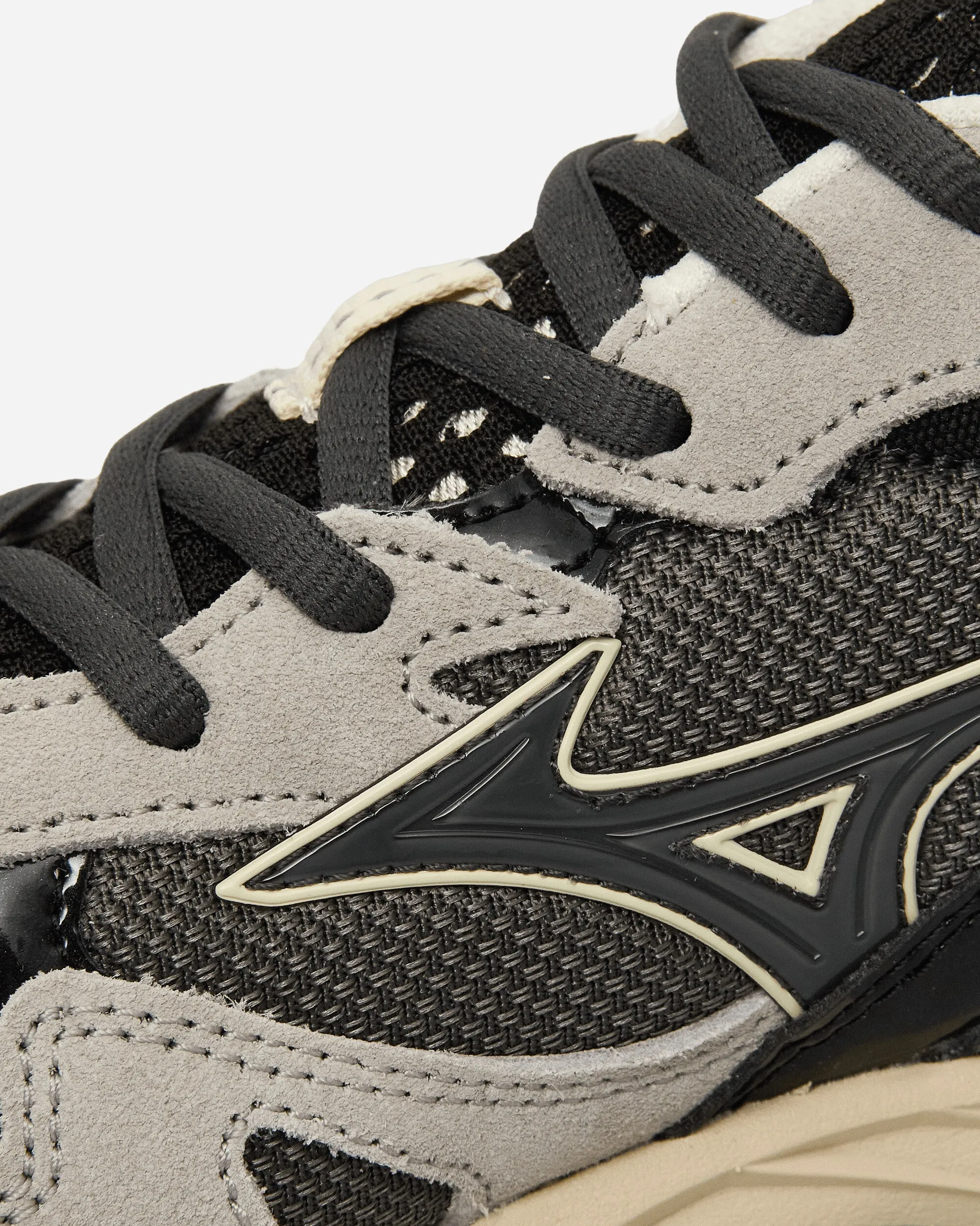 Wave Rider 10 Gashadokuro Sneakers Magnet / Magnet / Gray