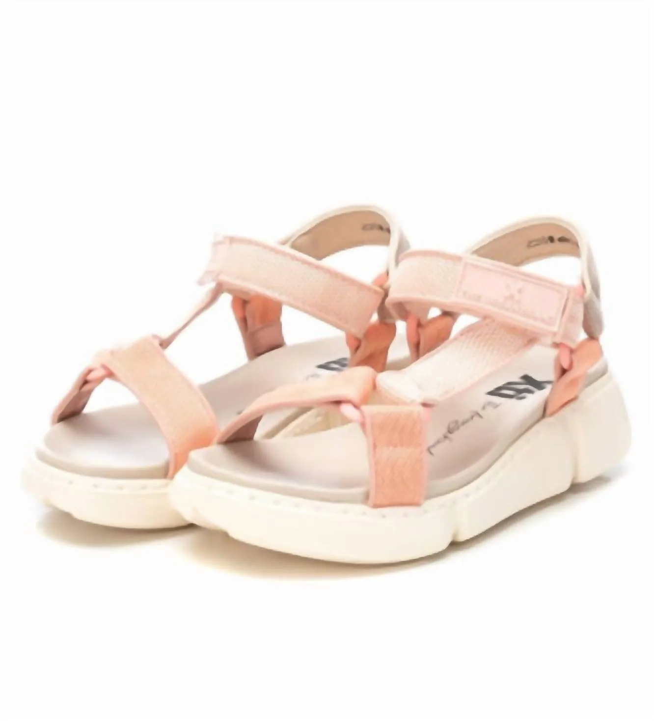 Women's Flat Sandals In Nude