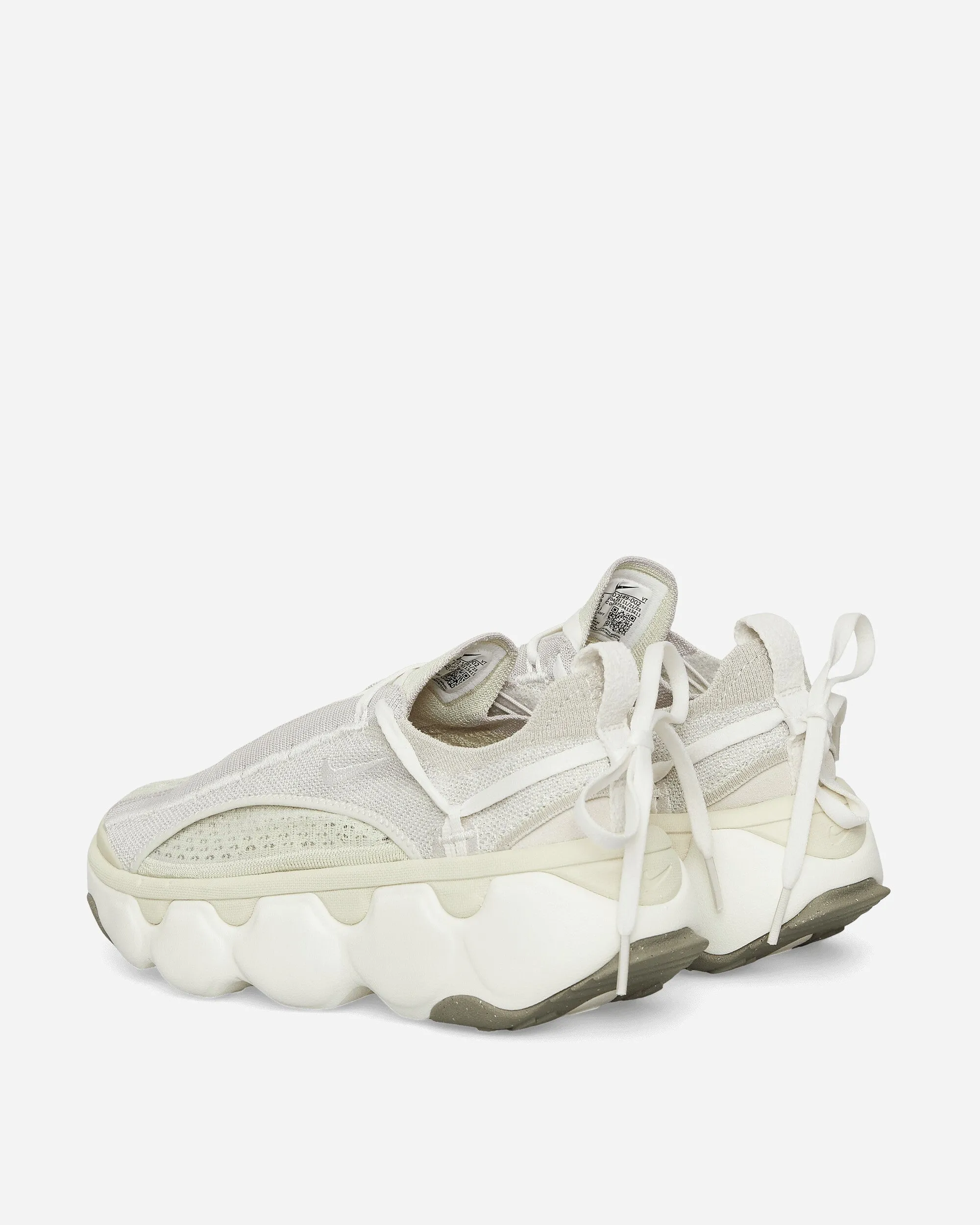 Women's Flyknit Bloom Sneakers Light Bone / Sail
