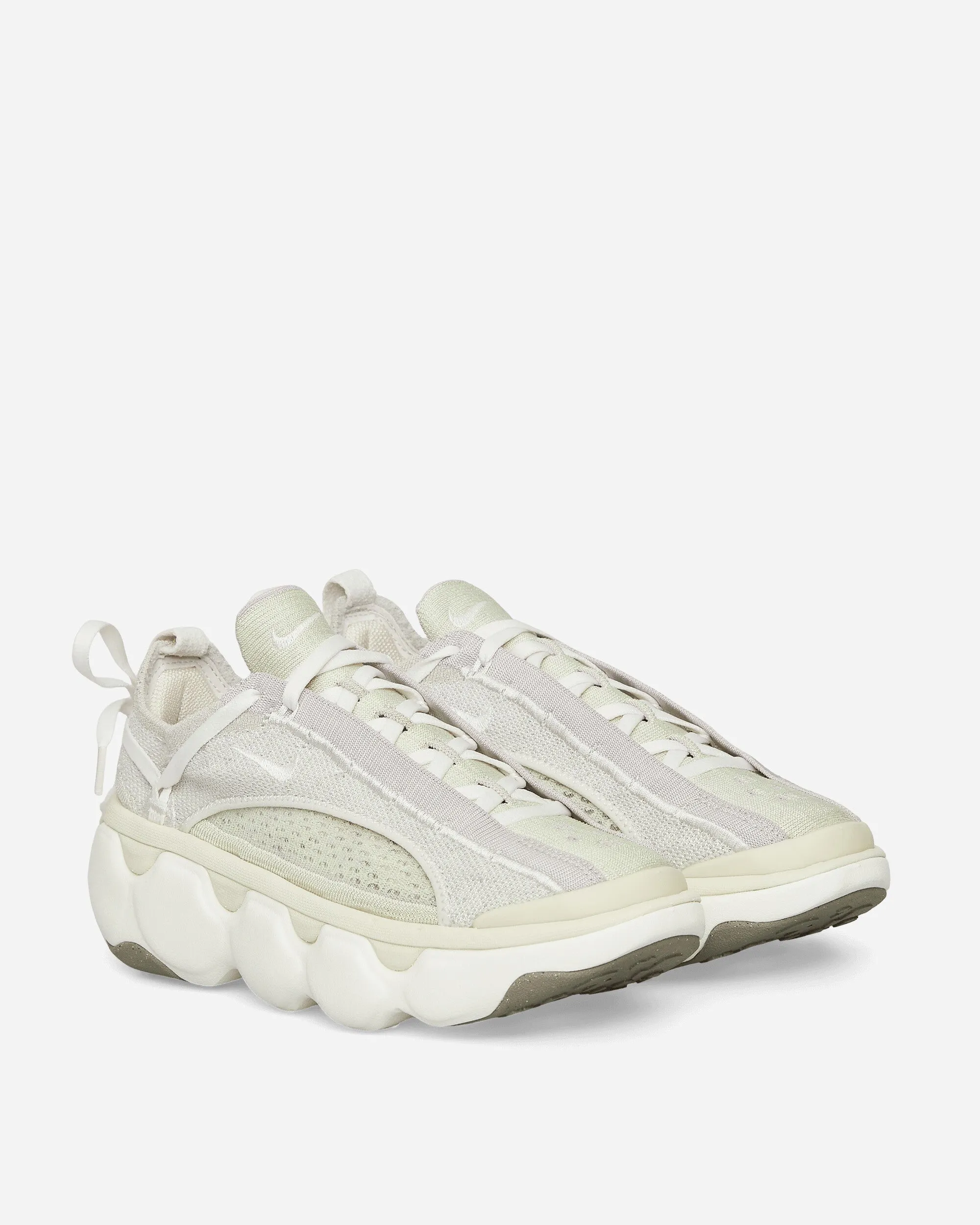 Women's Flyknit Bloom Sneakers Light Bone / Sail