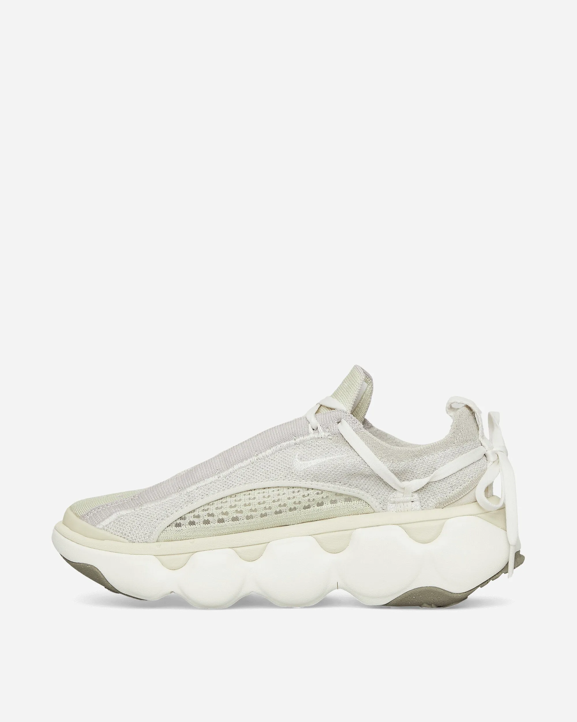 Women's Flyknit Bloom Sneakers Light Bone / Sail