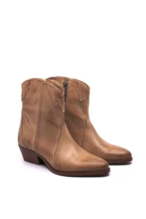 Women's Frontier Western Boot In Distressed Tan