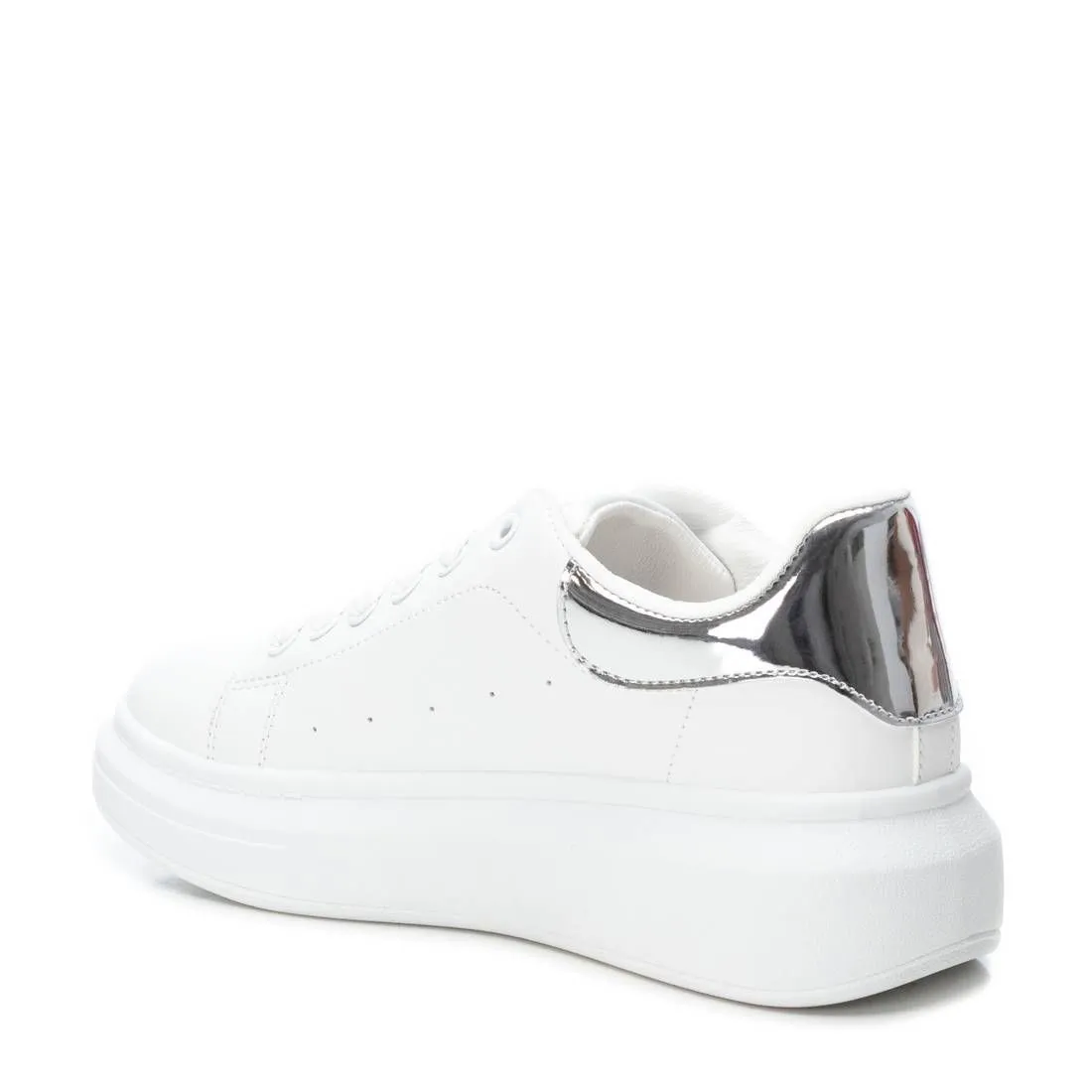 Women's sneakers
